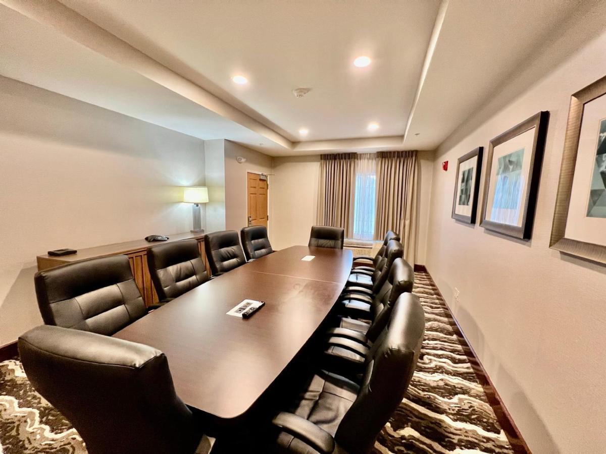 Staybridge Suites Detroit-Novi By Ihg Exterior foto